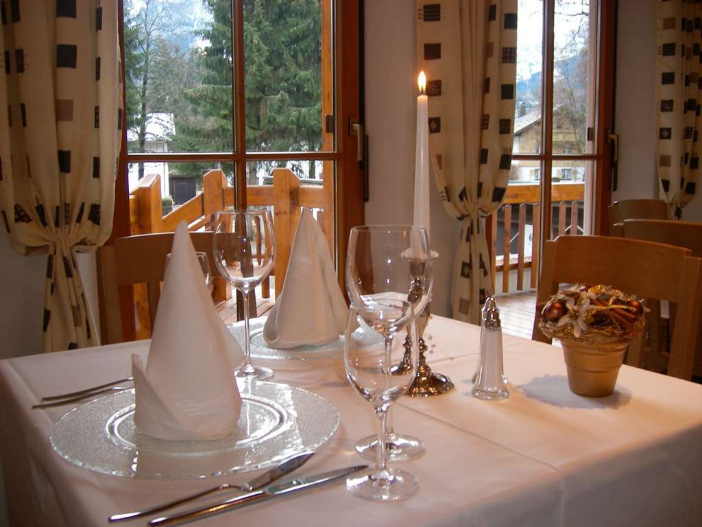 Hotel Und Apartements Im Forellenbach Fischen im Allgaeu Restaurace fotografie